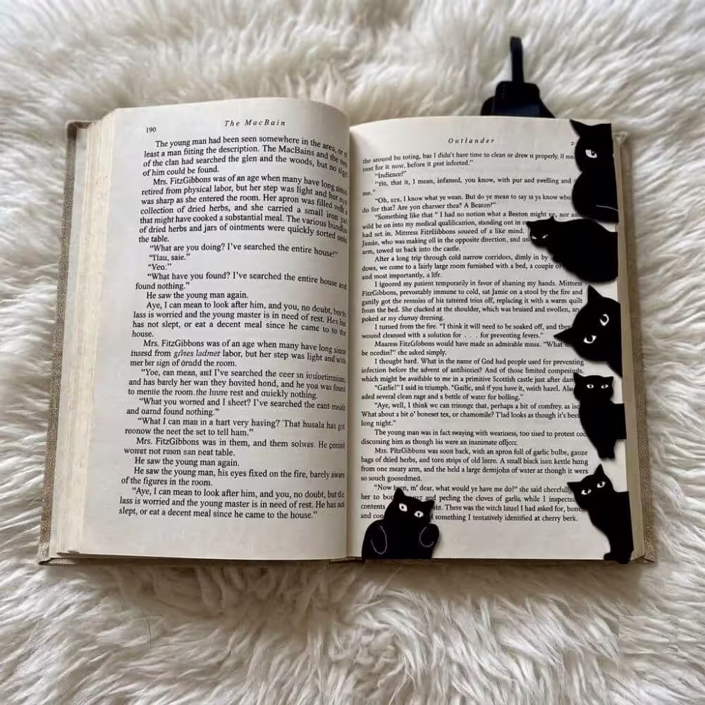 Magnetic Cat Shape Bookmarks
